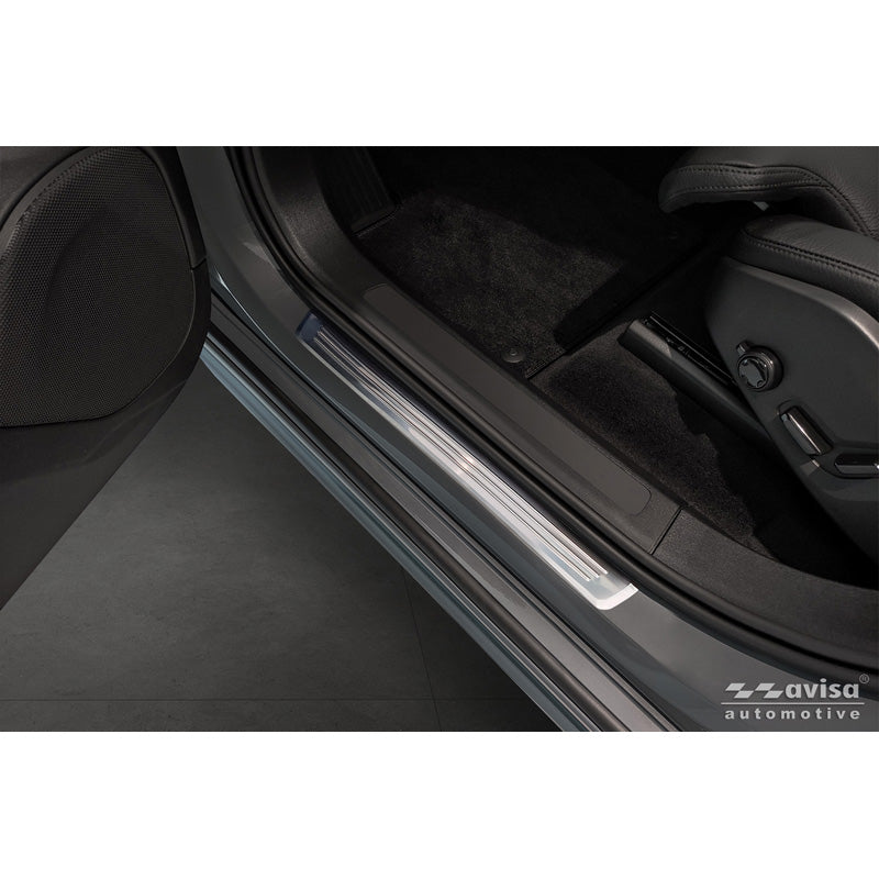 Avisa Inox door sill protectors suitable for Volvo XC90 II 2015-2019 & Facelift 2019-2024 & Facelift 2024- - 'Lines' - 4-pieces