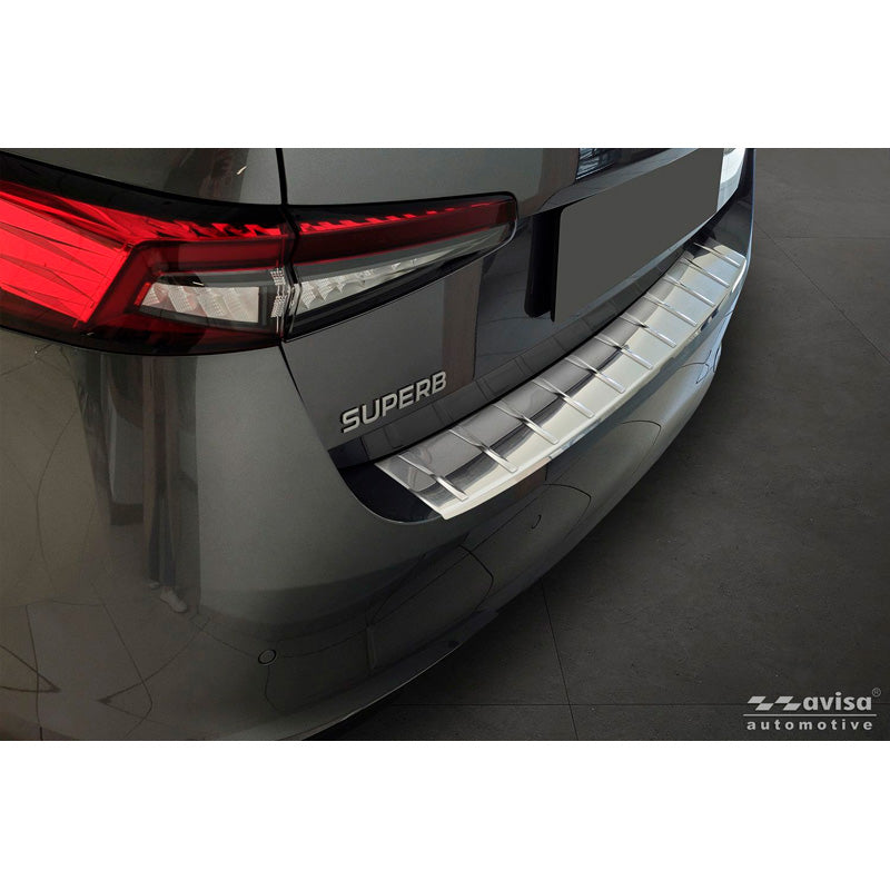 Avisa Stainless Steel Rear bumper protector suitable for Skoda Superb IV Liftback 2024- 'Ribs'