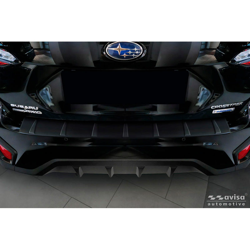 Avisa, Bagkofanger beskytter, Matt Black Rustfrit Stål, Passer til Subaru Crosstrek III 2023, 'Ribs'