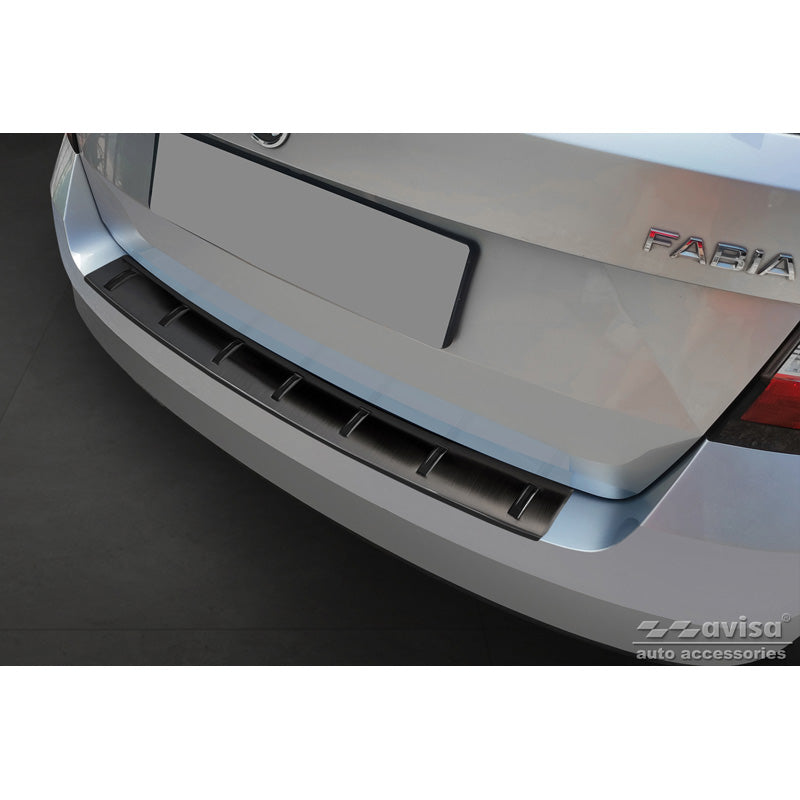 Avisa, Bagkofangerbeskytter, Sort, Rustfritstål, passer til Skoda Fabia III Combi 2014-2018 'STRONG EDITION'