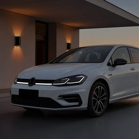 AutoStyle, Sportsgrill med LED-strip, passer til Volkswagen Golf VII (7.5) HB/Variant Facelift (2017-2020)
