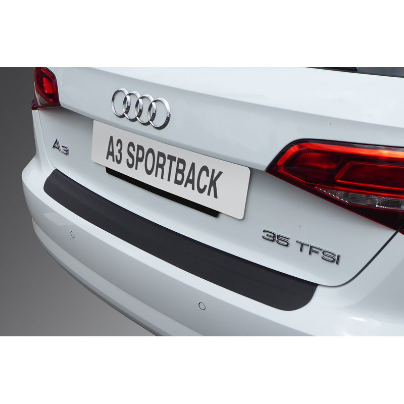 RGM, Bagkofangerbeskytter, ABS plastik, passer til Audi A3 (8V) Sportback Facelift 05/2016-04/2020 incl. S-Line/S3/RS3 - Black