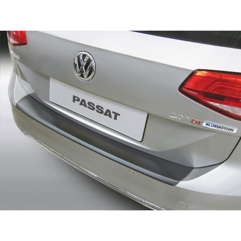 RGM, Bagkofangerbeskytter, ABS plastik, passer til Volkswagen Passat 3G Variant 2014-2019 Black