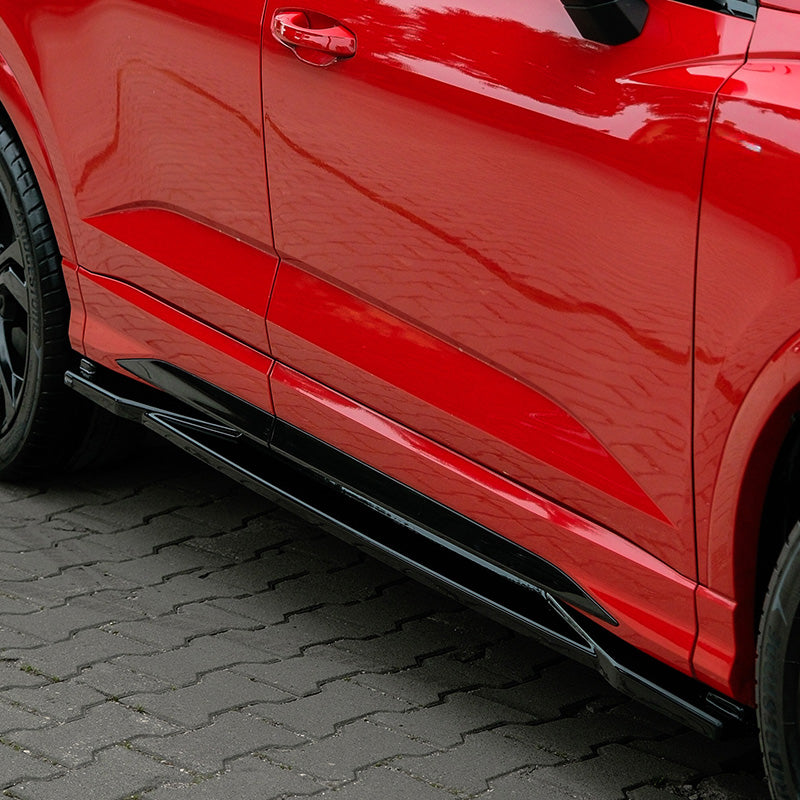 OneWay, Sideskørte, Blank sort, passer til Audi Q3 (F3B) S-Line & Q3 Sportback (F3N) S-Line (2019-2025)